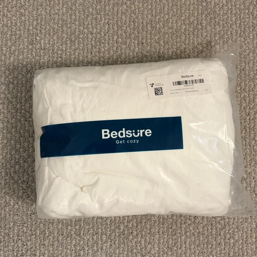 Bedsure White Duvet Cover and 2 Shams, 3 Piece Set